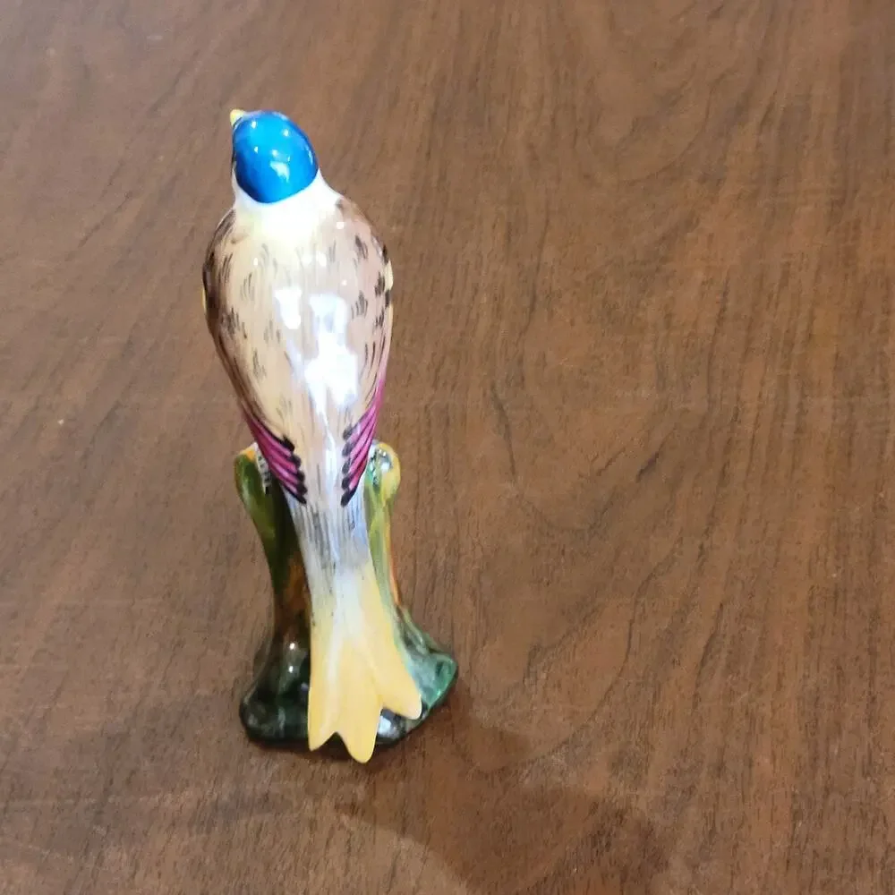 Vintage Tuscan Bearded Titmouse Bird Figurine England 5.25